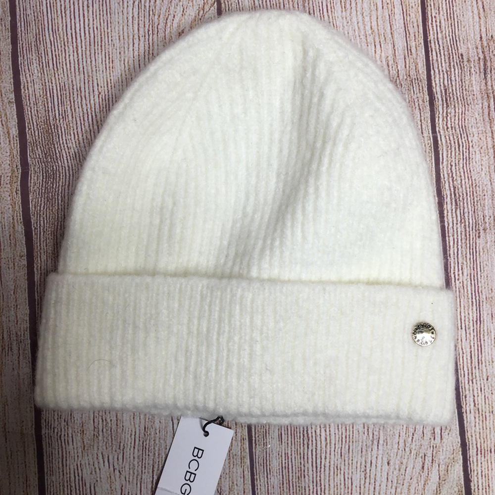 3/$25 BCBGeneration My Go To Ivory Knit Beanie